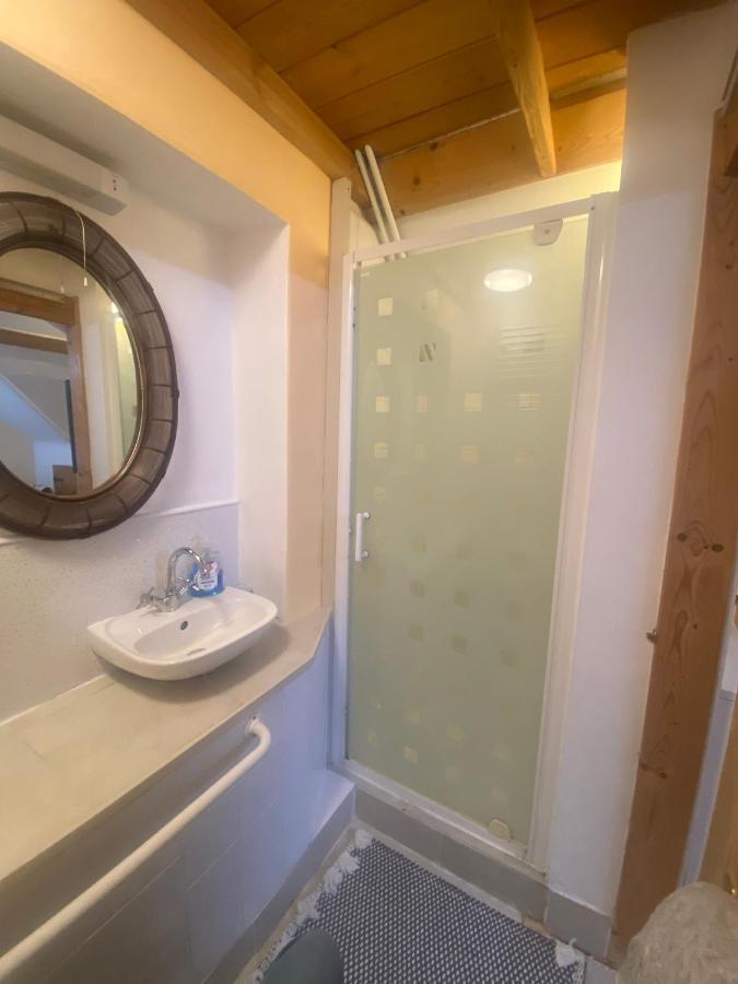 The Dragonfly Bnb, Глостънбъри Екстериор снимка